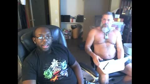 ThiqqMasq online show from October 2025 09:48:01 PM
