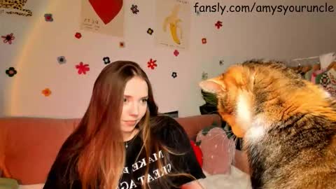 Snapshot of thisisamelia chatting on January 2026 05:27:02 PM Amelia shows on mondays fridays and sundays if anything changes im giving updates on my fansly online show from January 2026 05:27:02 PM