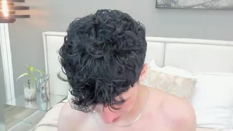 Thom online show from April 2026 11:53:01 AM