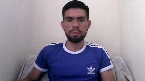 Snapshot of thomas2wood chatting on June 2026 09:49:01 PM Thomas2Wood online show from June 2026 09:49:01 PM
