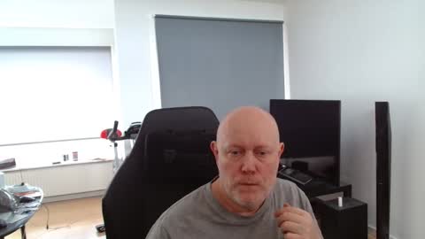 thomas315627 online show from May 2026 11:39:02 AM