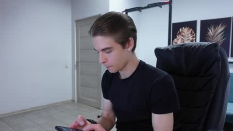THOMAS BRONS online show from June 2026 01:50:02 PM