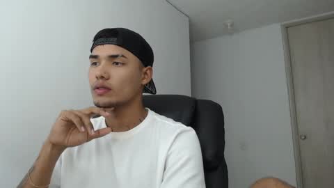 Thomas online show from January 2025 07:59:01 AM