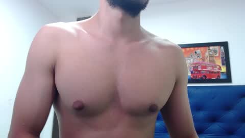 Thomas online show from January 2025 08:32:01 PM