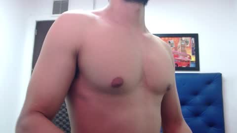 Thomas online show from January 2025 08:54:01 PM