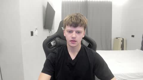 Tomas online show from February 2026 05:02:02 AM