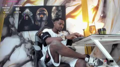 Thomas online show from November 2025 01:06:01 AM