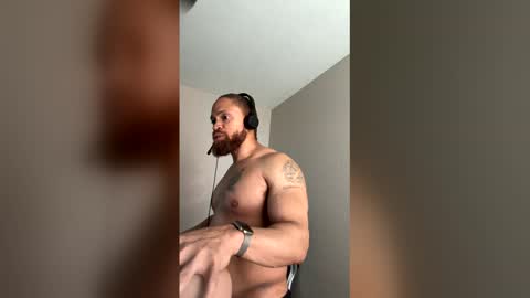 Snapshot of thomasgwhitecft chatting on April 2026 05:30:01 PM FatherTime online show from April 2026 05:30:01 PM