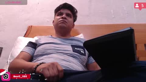 thor0200 online show from December 2024 05:31:02 AM