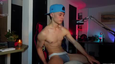 Snapshot of thoroughbredxx chatting on March 2026 01:08:01 AM L e a n d e r 25OFF ON MY OF online show from March 2026 01:08:01 AM