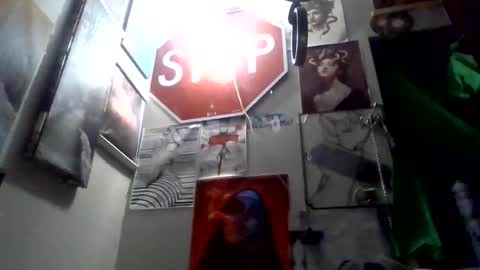 thunder8u42 online show from December 2025 08:34:01 AM