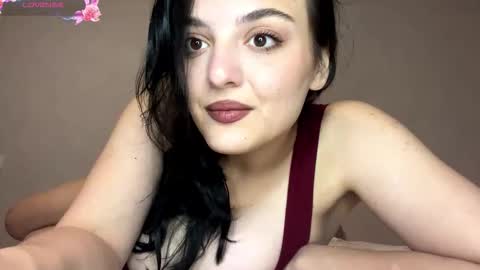 Mary online show from December 2025 08:58:01 PM