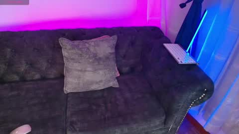 tiana_rosse_ online show from April 2026 11:58:01 AM