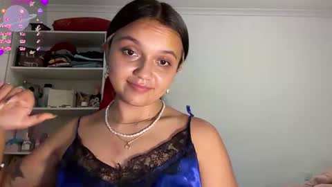 Tiana Le online show from July 2026 11:24:02 AM
