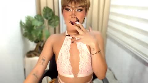 Snapshot of tiara_perezx chatting on January 2026 04:31:01 PM Sam online show from January 2026 04:31:01 PM