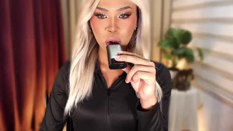 Snapshot of tiara_perezx chatting on February 2026 06:06:02 PM Sam online show from February 2026 06:06:02 PM