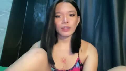 Ms. Tiara online show from May 2026 01:43:02 AM