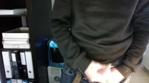 tiburzio online show from February 2026 09:36:02 AM