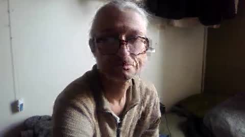 tiddles12345 online show from April 2026 12:36:02 PM