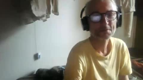 tiddles12345 online show from June 2026 06:10:01 PM