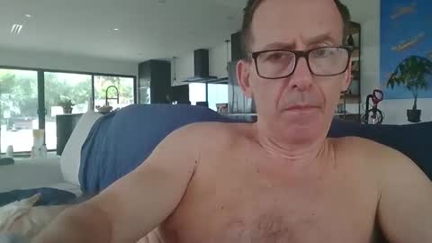 JustMe online show from March 2025 06:11:01 PM