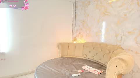 Snapshot of tifanibrown chatting on February 2026 12:19:01 PM Tifani brown online show from February 2026 12:19:01 PM