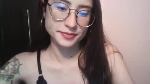 Snapshot of tifanny_a chatting on December 2024 11:36:02 PM Tifanny online show from December 2024 11:36:02 PM