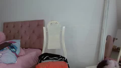 Snapshot of tifanny_squirt chatting on March 2025 09:03:02 PM Tifanny online show from March 2025 09:03:02 PM