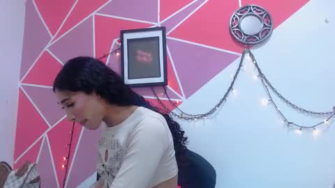 tifany_adamss online show from December 2025 09:21:02 PM