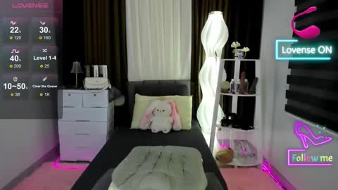 Snapshot of tiffany_finley chatting on March 2026 07:14:01 AM TIFFANY online show from March 2026 07:14:01 AM