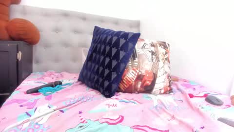 tiffany  online show from February 2025 07:50:02 PM