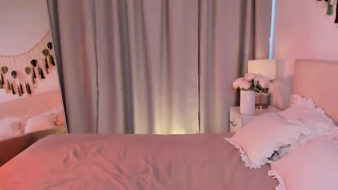 Tiffany online show from May 2026 06:10:02 AM