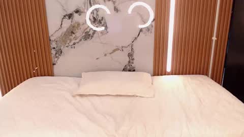 STEFANNY WELL online show from November 2025 12:16:01 PM