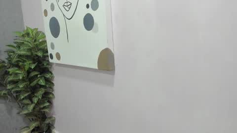 tiffany_mendez online show from December 2025 12:01:02 PM