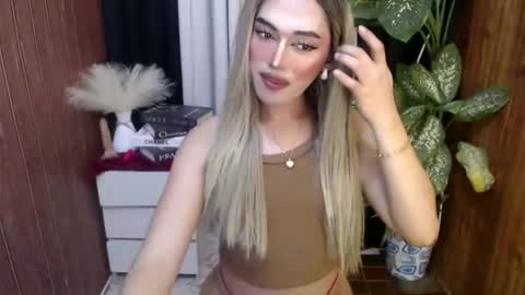 tiffany online show from January 2026 11:10:01 PM