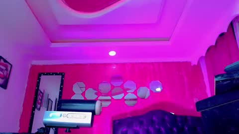 Snapshot of tiffanymackensyy69 chatting on April 2026 12:30:01 AM tiffanymackensyy69 online show from April 2026 12:30:01 AM