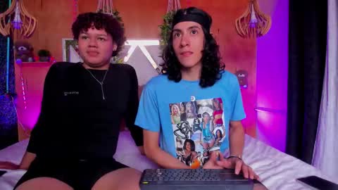 tiffanyy_deluxe online show from March 2026 04:18:01 PM