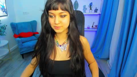 tiffanyyoun online show from April 2026 01:41:01 PM