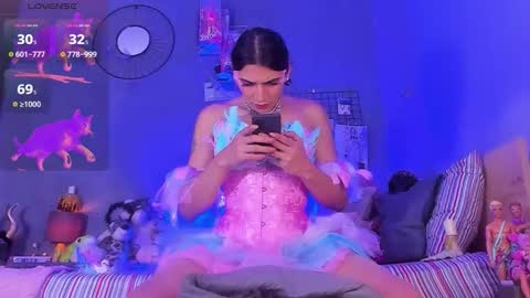 Snapshot of tiffbeautiful chatting on October 2025 09:11:04 AM                online show from October 2025 09:11:04 AM