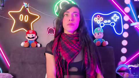 Tiffany  online show from March 2025 08:01:02 PM