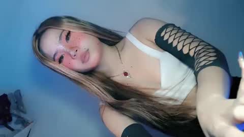 tight_elliana online show from March 2026 11:00:02 PM