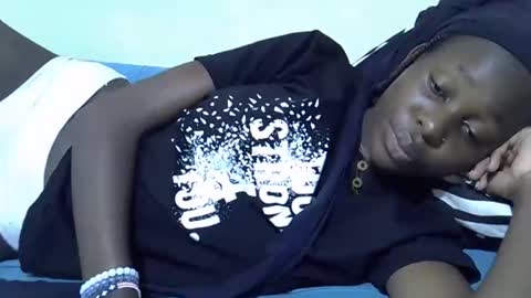 Snapshot of tight_pussie chatting on April 2026 01:47:02 PM tight_pussie online show from April 2026 01:47:02 PM