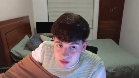 Snapshot of tightncuteass chatting on October 2025 01:28:01 AM Camilo online show from October 2025 01:28:01 AM