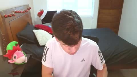 Snapshot of tightncuteass chatting on November 2025 10:10:02 PM Camilo online show from November 2025 10:10:02 PM