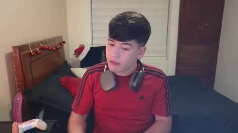 Snapshot of tightncuteass chatting on November 2025 10:36:02 PM Camilo online show from November 2025 10:36:02 PM