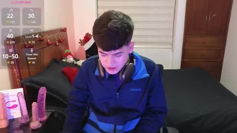 Snapshot of tightncuteass chatting on December 2025 01:02:02 AM Camilo online show from December 2025 01:02:02 AM