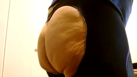 Tightshortsspank online show from April 2026 03:04:02 AM