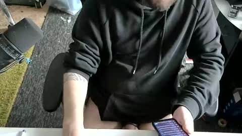 Snapshot of tiiimo94 chatting on October 2025 08:22:02 AM tiiimo94 online show from October 2025 08:22:02 AM