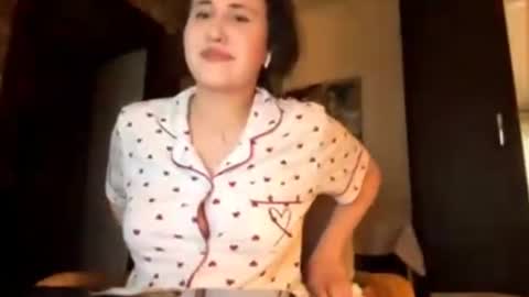 Emma online show from June 2026 04:20:01 PM