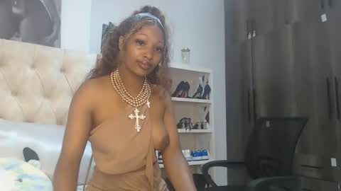Tilly online show from May 2026 12:16:02 AM